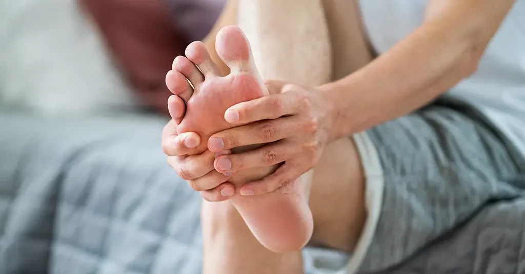 do flat feet require treatment